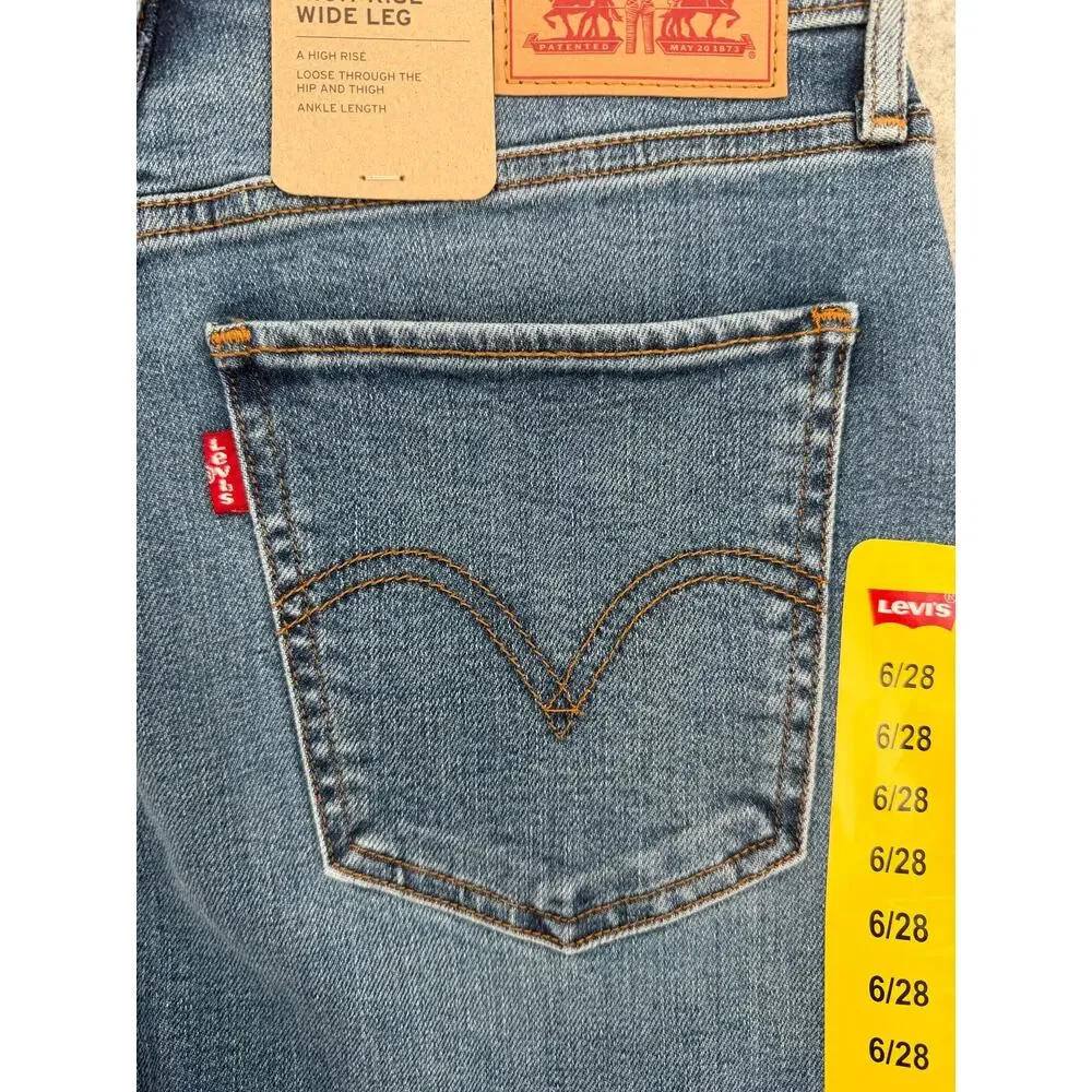 NWT Levi's Blue High-Rise Wide-Leg Jeans Size 28